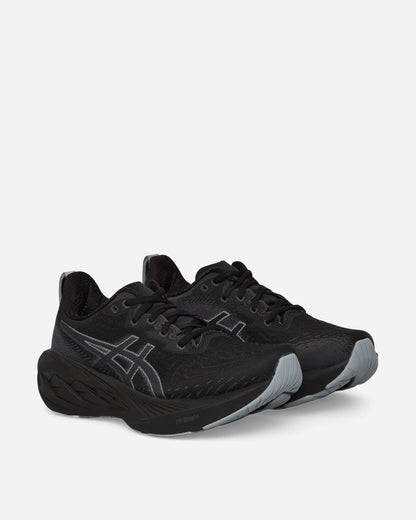 Asics Novablast 4 Black/Graphite Grey Sneakers Low 1011B693-002