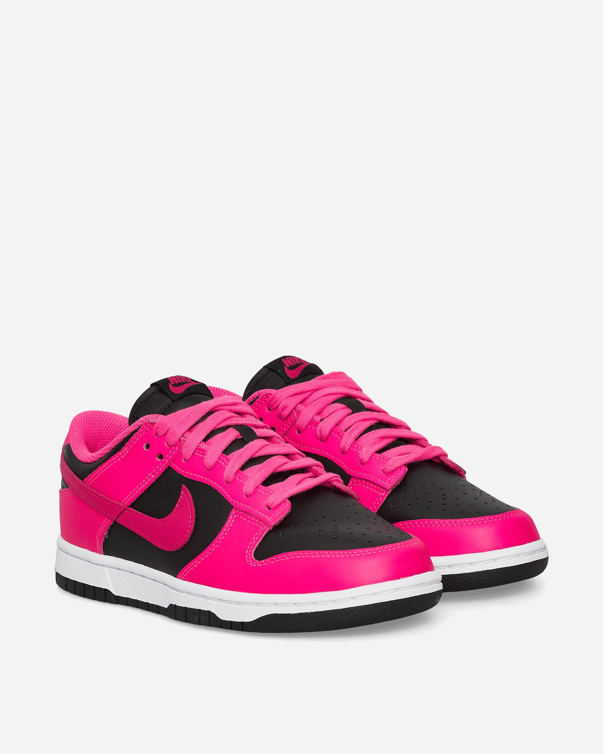 WMNS Dunk Low Sneakers Fierce Pink