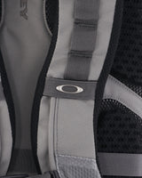 Oakley Latitude Flex Pack Granite Gray Bags and Backpacks Backpacks FOS901676 26Y