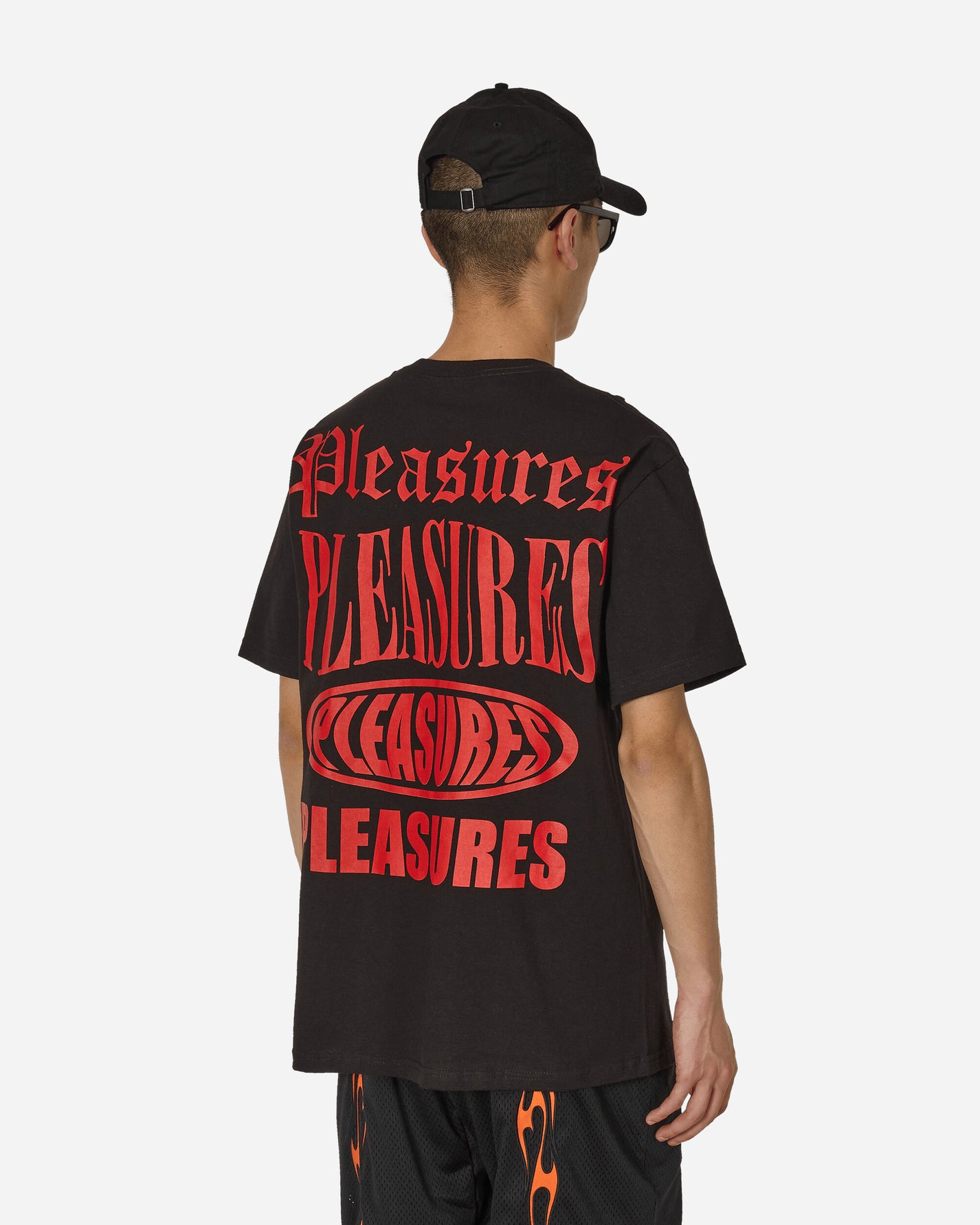 Pleasures Stack T-Shirt Black T-Shirts Shortsleeve 9233401 BLACK