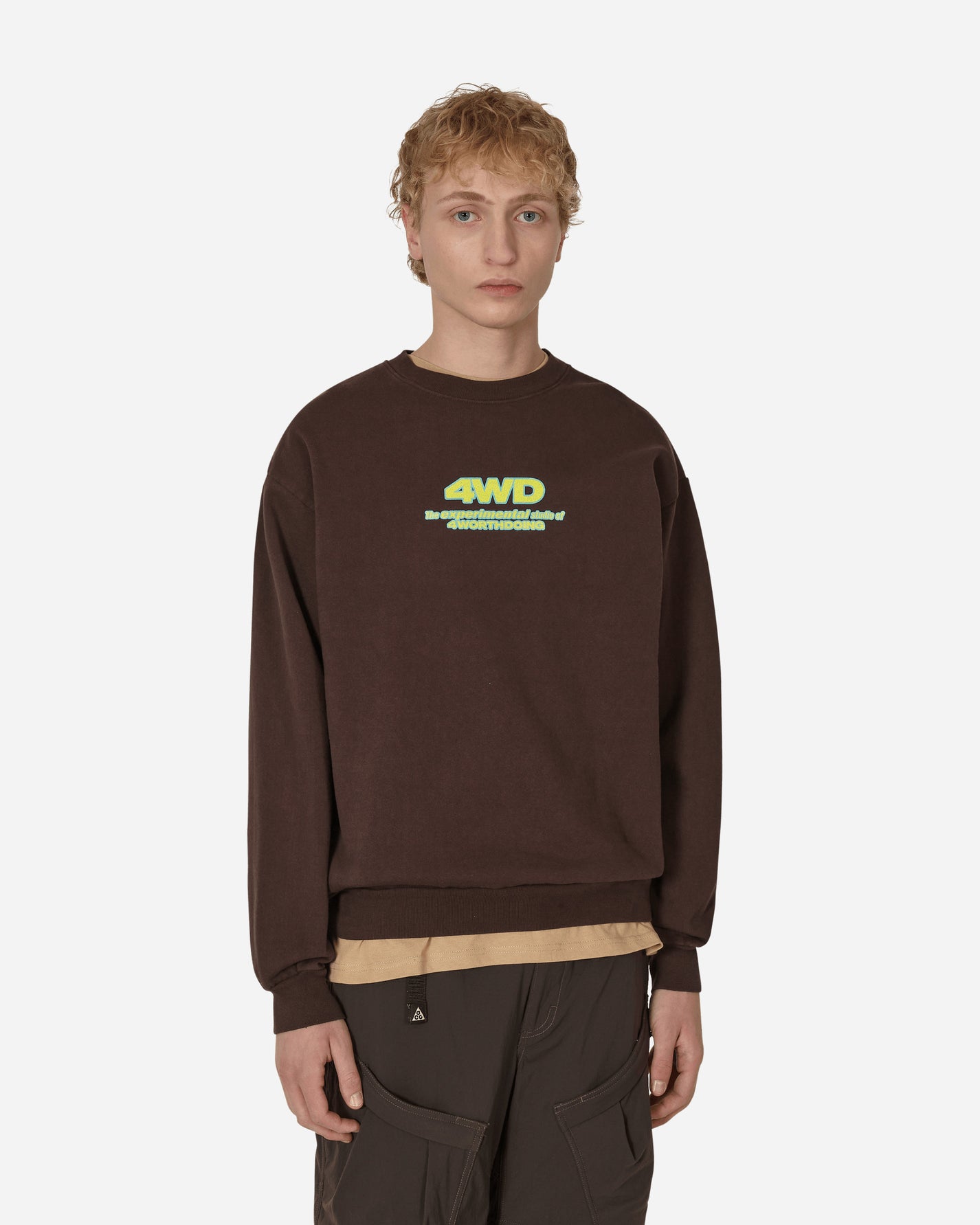 4 Worth Doing Experimental Studio Crew Chocolate Sweatshirts Crewneck 4WDF22C1 CHOCOLATE