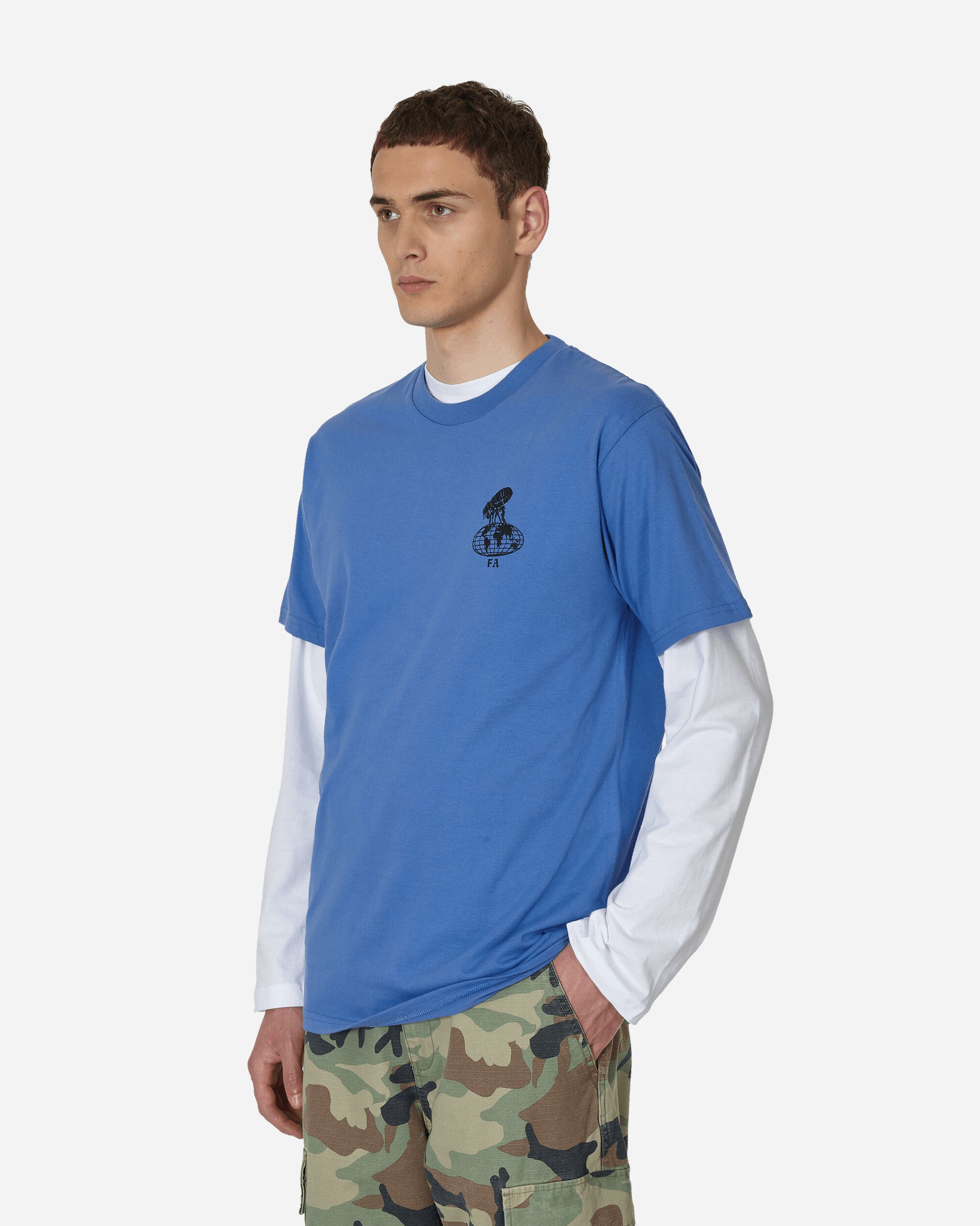 Fucking Awesome Flea The World Tee Flo Blue Flo Blue T-Shirts Shortsleeve PN5424 001