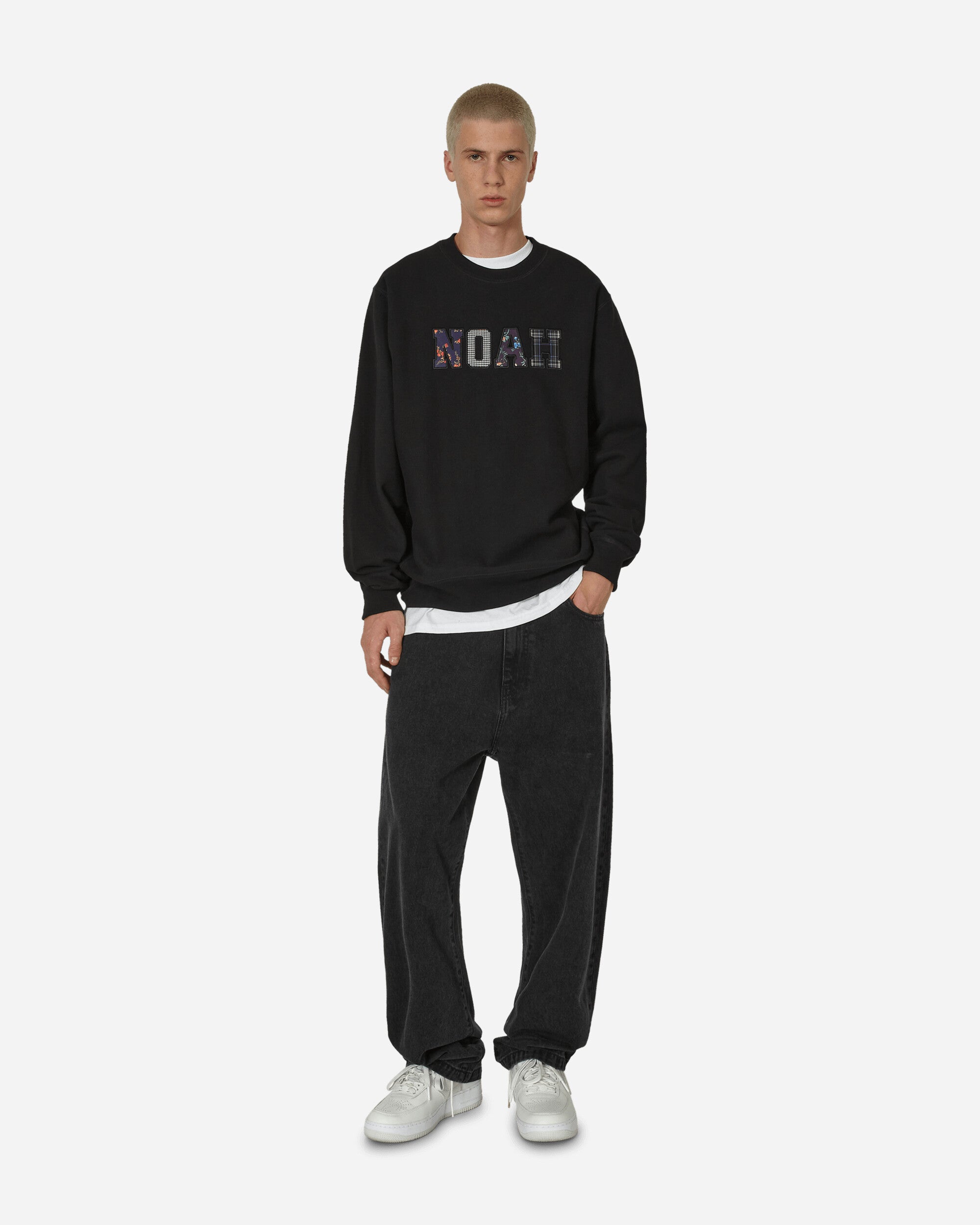 Applique Logo Crewneck Sweatshirt Black