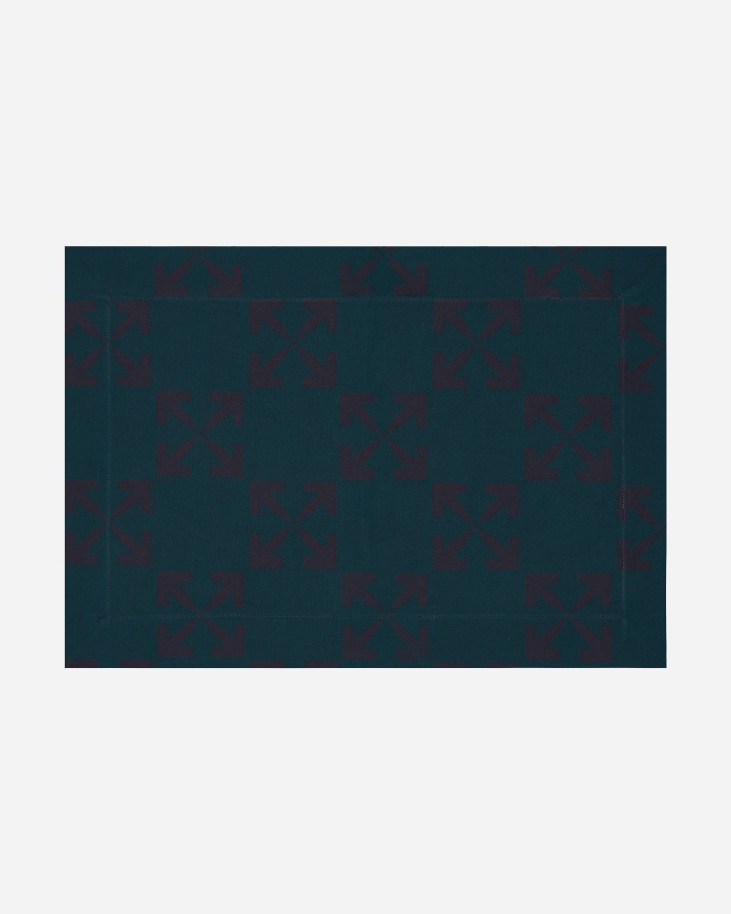 Off-White Arrow Table Mat Set  Dark Irish Aubergin Dark Irish Aubergine Homeware Design Items OHZK008G22FAB001 5935