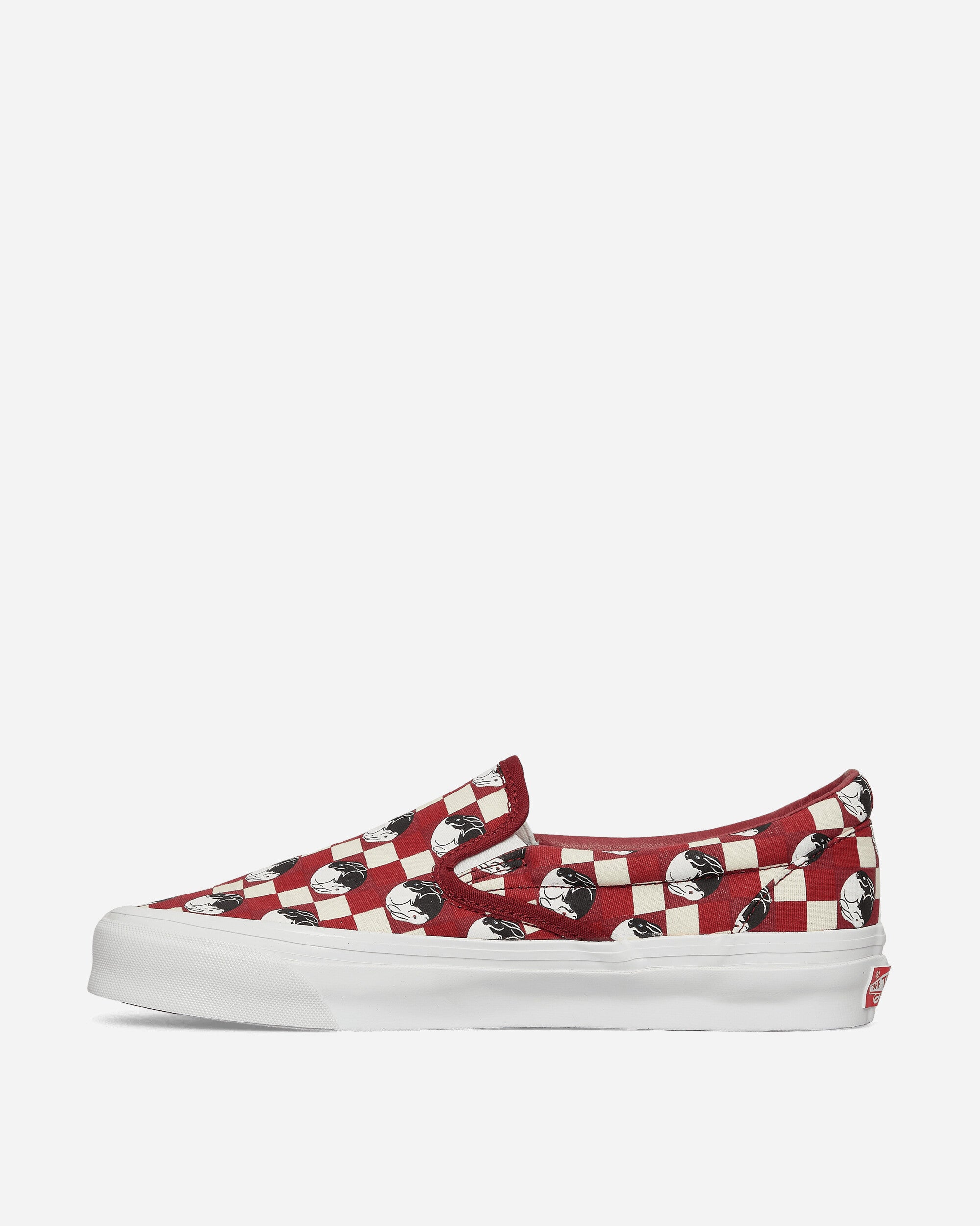 Vans Ua Og Classic Slip-On Lx Year Of The Rabbit Red Sneakers Slip-On VN0A32QNRED1